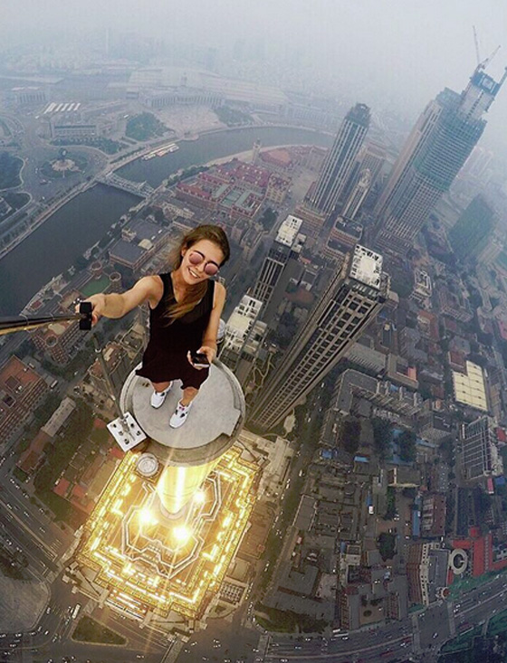 البوم الجمال والرعب.. حسناء روسية تتحدى الموت كرمى لعيني السيلفي صورة رقم 10