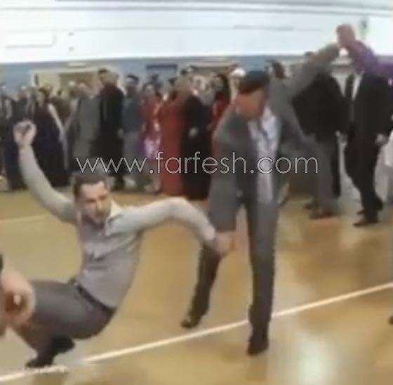 بالفيديو.. شاب يشعل فيس بوك برقصته صورة رقم 2