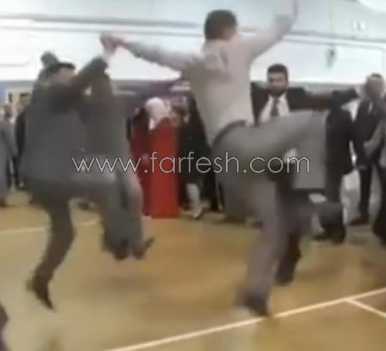 بالفيديو.. شاب يشعل فيس بوك برقصته صورة رقم 5