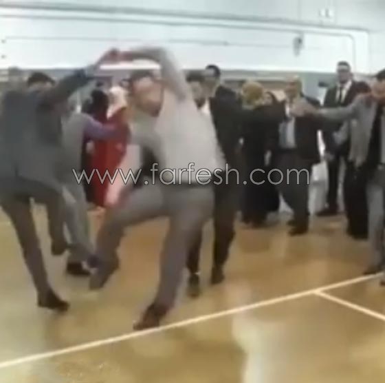 بالفيديو.. شاب يشعل فيس بوك برقصته صورة رقم 7