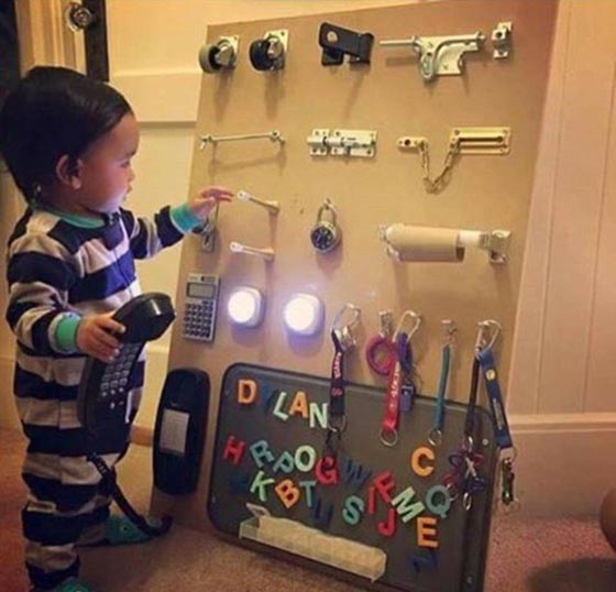 آباء يتنافسون في صنع الالعاب والمسارات لاطفالهم.. صور صورة رقم 7