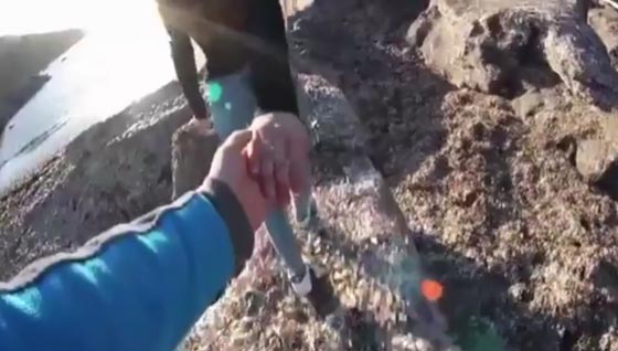 فيديو صادم.. .. شاب يدفع صديقته من فوق سلسلة تلال ثم يبدي ابتهاجا صورة رقم 1