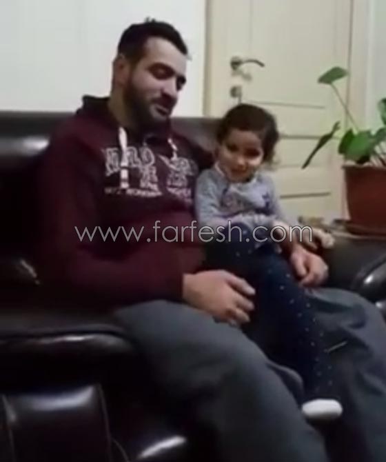 فيديو مدهش.. طفلة تصحح أخطاء والدها أثناء تلاوته القرآن الكريم صورة رقم 1 فيديو مدهش.. طفلة تصحح أخطاء والدها أثناء تلاوته القرآن الكريم صورة رقم 1