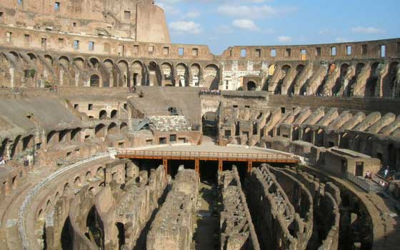 مناطق خفية للسياح: شقة بقمّة برج ايفل وغرفة سرية في تمثال الحرية  صورة رقم 3