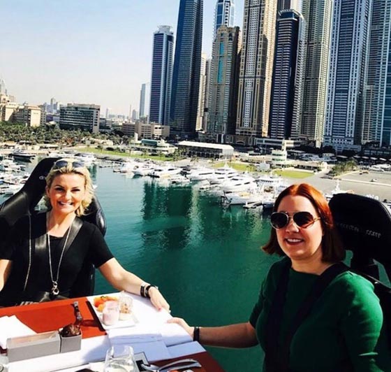 صور وفيديو: مطعم غريب وممتع في الامارات، مُعَلَق بين السماء والارض صورة رقم 23