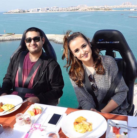 صور وفيديو: مطعم غريب وممتع في الامارات، مُعَلَق بين السماء والارض صورة رقم 20