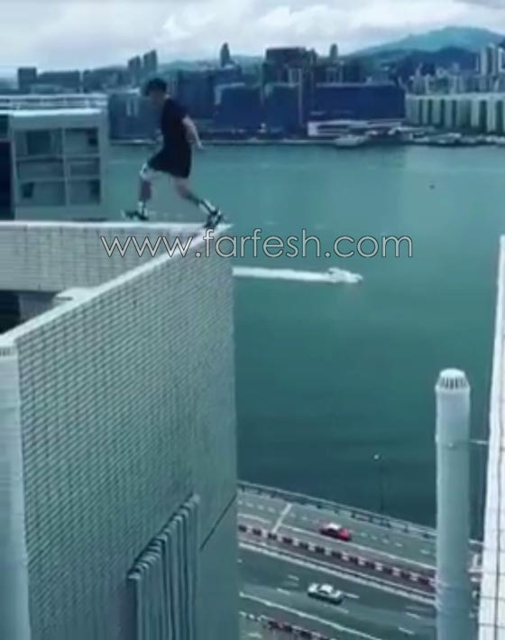 فيديو مثير.. شاب يقفز بين ناطحتي سحاب لسبب قد يبدو سخيفا! صورة رقم 4 فيديو مثير.. شاب يقفز بين ناطحتي سحاب لسبب قد يبدو سخيفا! صورة رقم 4