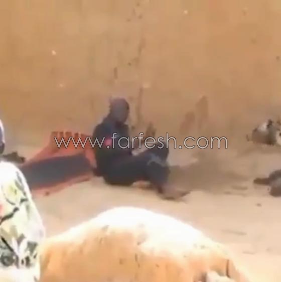 فيديو ضاحك: مقلب مرعب نفذته امرأة بزوجها  في الصحراء صورة رقم 9