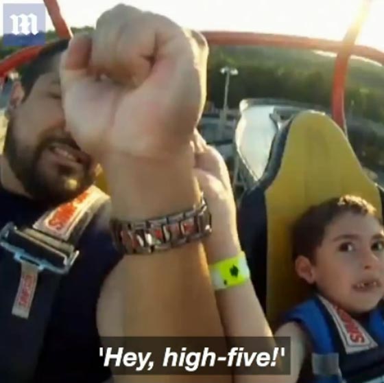 فيديو طفل مذعور يجرب لعبة خطيرة في مدينة الملاهي لأول مرة صورة رقم 3