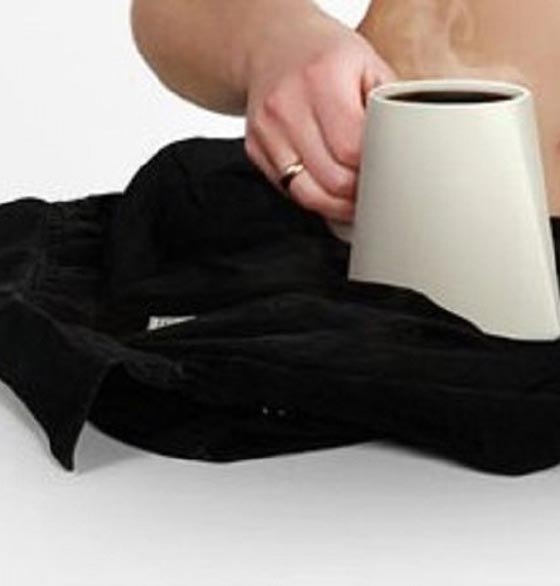  صور اغرب اختراعات بالعالم: شبشب مزروع ولفة ورق تواليت على الرأس! صورة رقم 3