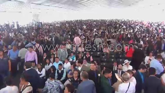 زفاف جماعي يحطم الرقم القياسي بمشاركة 3400 عريس وعروس صورة رقم 2