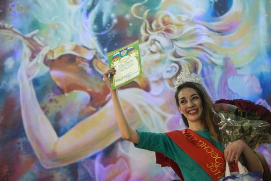  تاجرة مخدرات مسجونة تفوز بلقب ملكة جمال الربيع في سجون روسيا صورة رقم 2