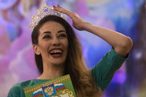  تاجرة مخدرات مسجونة تفوز بلقب ملكة جمال الربيع في سجون روسيا صورة رقم 1