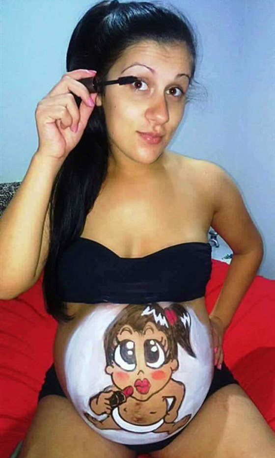 شاب يحول بطن زوجته الحامل الى لوح لرسوماته المدهشة! صور صورة رقم 5