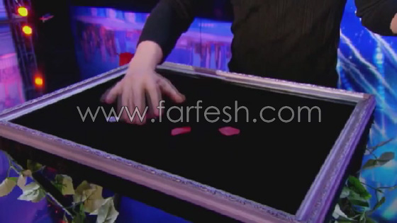 فيديو ساحر يبهر جمهور ولجنة تحكيم برنامج للمواهب بخدعة غريبة صورة رقم 9