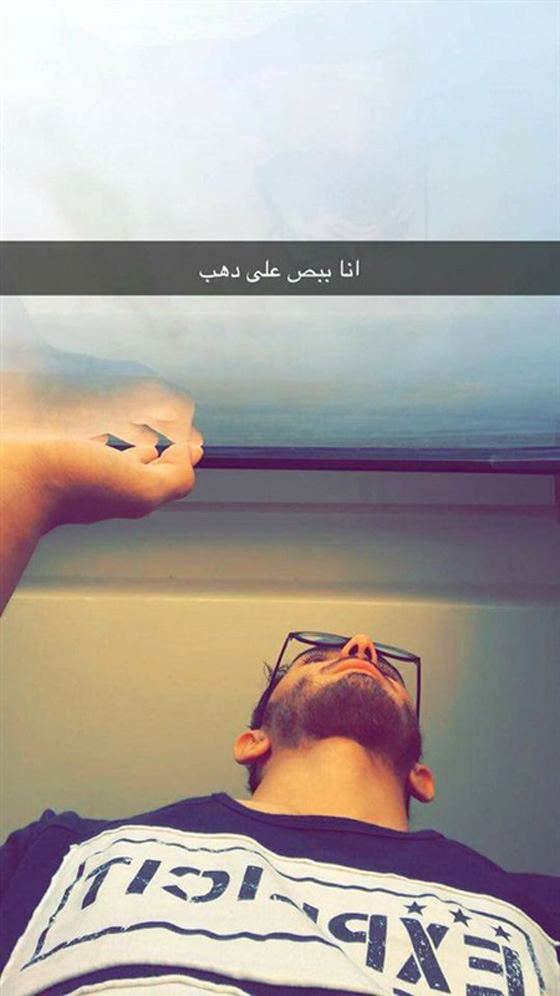 شاهد كيف وثّق هذا الشاب رحلته الى (دهب) بطريقة طريفة صورة رقم 6 شاهد كيف وثّق هذا الشاب رحلته الى (دهب) بطريقة طريفة صورة رقم 6