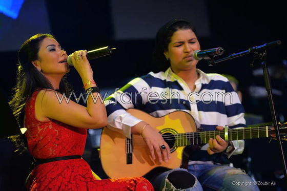 هل غنت شيرين مع المغربية ايمان الشميطي ردا على هجوم نداء شرارة؟ صورة رقم 9 هل غنت شيرين مع المغربية ايمان الشميطي ردا على هجوم نداء شرارة؟ صورة رقم 9