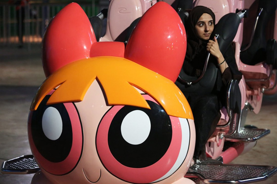 نظرة داخل اكبر مدينة ملاهي مغطاة في العالم بدبي.. صور صورة رقم 4