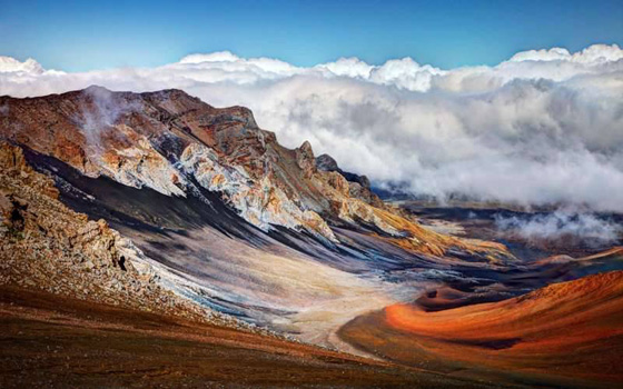 سانتوريني وبالي.. أفضل 10 جزر في العالم صورة رقم 5