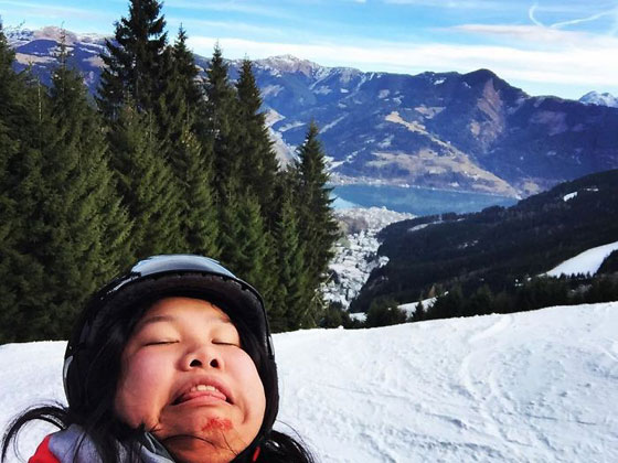 صور طريفة لسيدة تسخر من معايير اختيار الصور على مواقع التواصل الإجتماعي صورة رقم 11