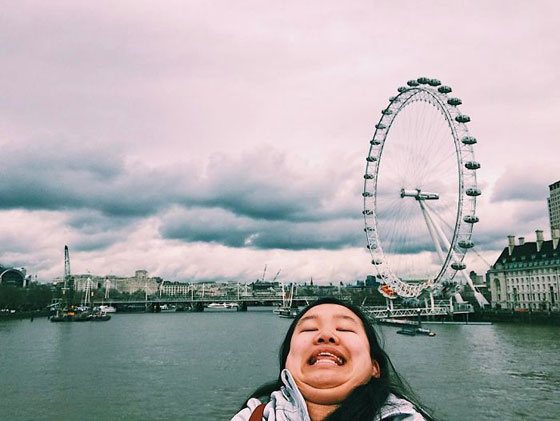 صور طريفة لسيدة تسخر من معايير اختيار الصور على مواقع التواصل الإجتماعي صورة رقم 25