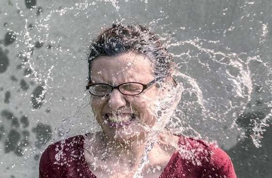 حلول مدهشة وسريعة تخلصك من الهالات الداكنة حول العينين صورة رقم 4