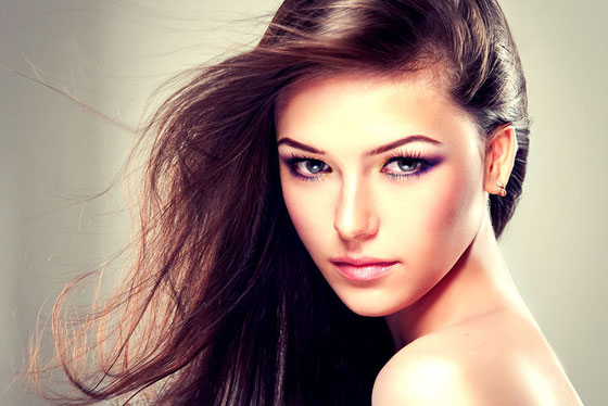 حلول مدهشة وسريعة تخلصك من الهالات الداكنة حول العينين صورة رقم 10