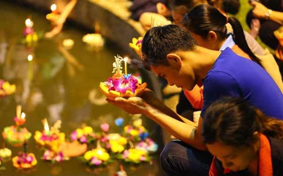 فيديو وصور لأغرب المهرجانات التقليدية الساحرة في تايلاند  صورة رقم 8