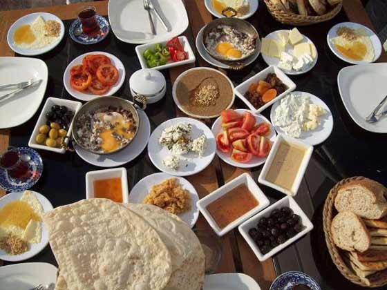 بالصور.. تعرفوا على ألذ وجبات الفطور المختلفة من جميع أنحاء العالم صورة رقم 14 بالصور.. تعرفوا على ألذ وجبات الفطور المختلفة من جميع أنحاء العالم صورة رقم 14
