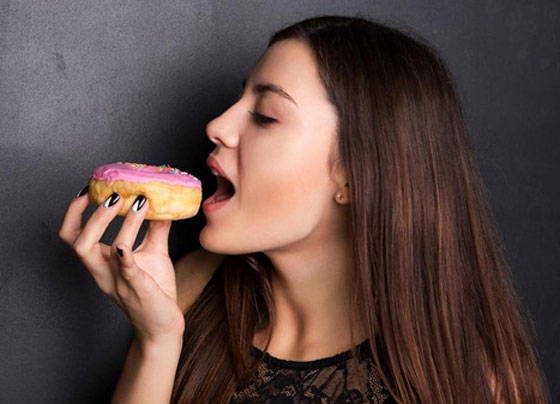 الحذر.. هذه الأطعمة تسبب حَبّ الشباب صورة رقم 1