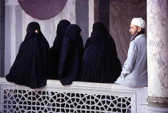 أحدهم تزوج 130 امرأة ومصري تزوج 64 مرة! قصص رجال تزوجوا عشرات النساء صورة رقم 3