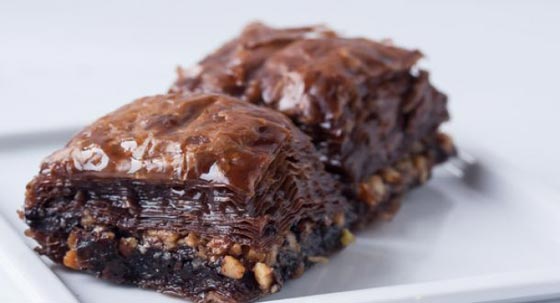 وصفة لتحضير البقلاوة بالشوكولاتة الشهية صورة رقم 3