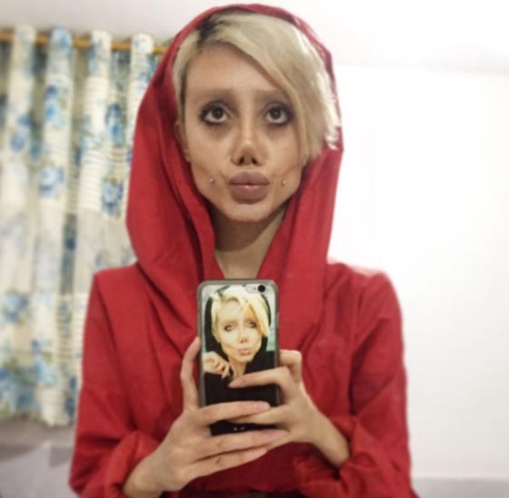 سحر تبر الإيرانية شبيهة انجلينا جولي تكشف سر ال50 عملية تجميل! صورة رقم 9 سحر تبر الإيرانية شبيهة انجلينا جولي تكشف سر ال50 عملية تجميل! صورة رقم 9