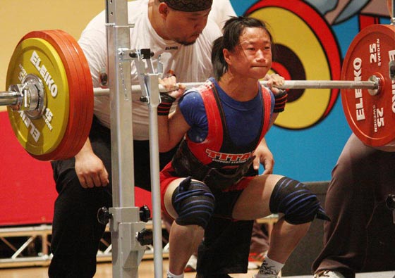 اقوى 10 نساء في العالم! عضلات بارزة فأين الانوثة؟ صورة رقم 7