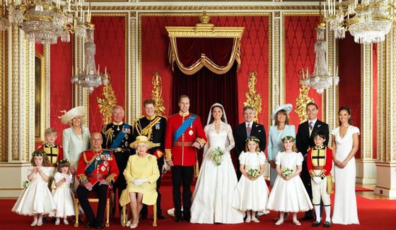  بالصور.. جولة داخل المقر الرسمي لملوك بريطانيا في لندن صورة رقم 8