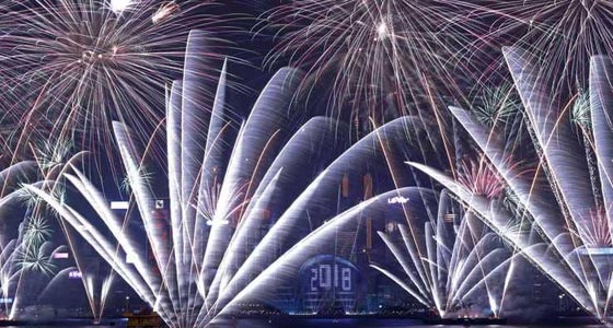 بالفيديو والصور.. احتفالات العالم بالعام الجديد 2018  بعروض مذهلة  صورة رقم 13