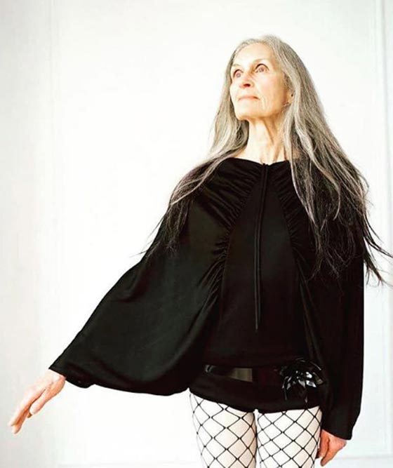 فيديو.. أكبر عارضة أزياء عمرها 89 عاماً صورة رقم 26 فيديو.. أكبر عارضة أزياء عمرها 89 عاماً صورة رقم 26