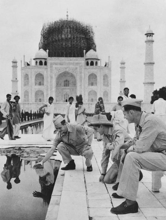 صور نادرة.. لمعالم تاريخية حول العالم أثناء بنائها صورة رقم 6