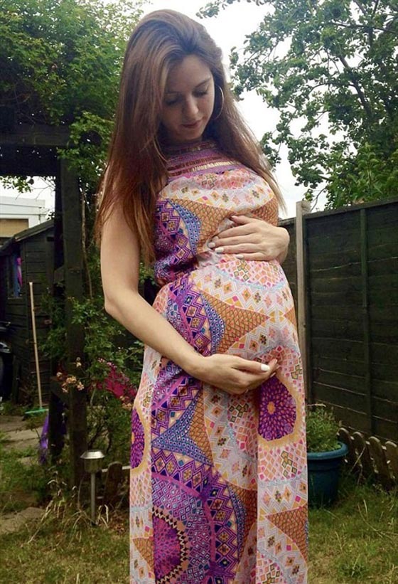 صورة غريبة لجنين داخل رحم أمه  صورة رقم 3
