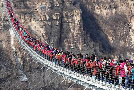 بالصور.. شاهدوا أطول جسر في العالم صورة رقم 1 بالصور.. شاهدوا أطول جسر في العالم صورة رقم 1