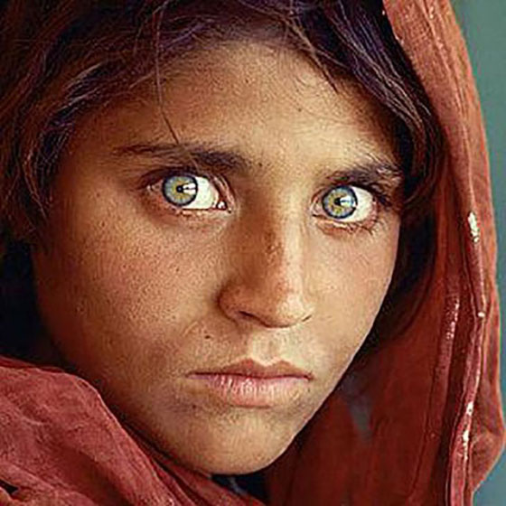 بالصور.. تعرفوا الى أجمل عيون في العالم صورة رقم 4
