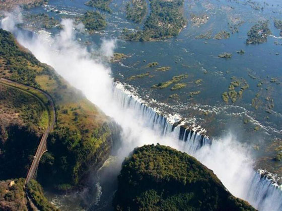 صور أجمل المسابح الطبيعية في العالم صورة رقم 1