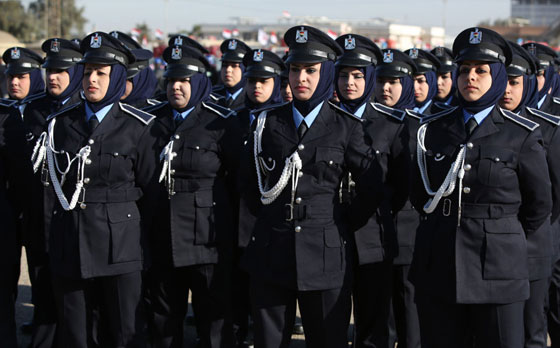 صور لسيدات الشرطة الحسناوات في انحاء دول العالم صورة رقم 3