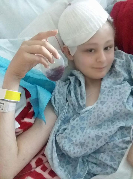 فيديو وصور طفل معجزة  يعود للحياة قبل يوم من موته: رأى نفسه متوجها للجنة صورة رقم 4