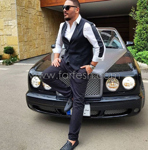 فيديو رامي عياش يقف بالدور بكل تواضع في المطار.. ماذا فعل مع المسافرين؟: صورة رقم 2