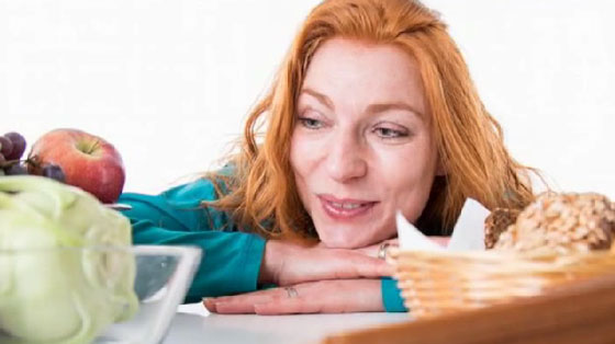 بالفيديو.. اليكم 7 خرافات وادعاءات خاطئة عن التغذية  صورة رقم 1