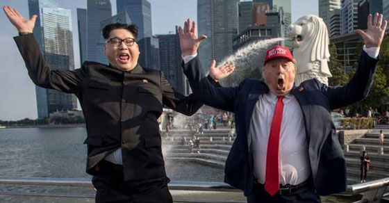 القمة المزيفة.. لقاء كوميدي بين كيم جونغ أون ودونالد ترامب صورة رقم 2