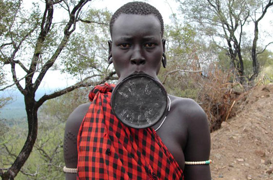  اغرب مقاييس الجمال حول العالم صورة رقم 1