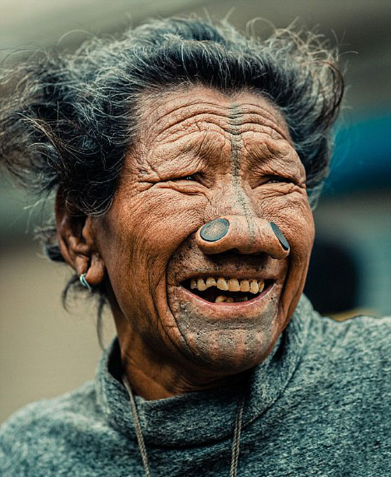 صور طقوس غريبة لنساء قبيلة هندية لمنع التحرش والاغتصاب  صورة رقم 10