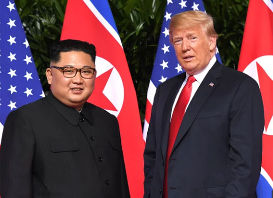 تعرفوا على أغرب هدايا تلقاها وقدمها رؤساء وزعماء العالم صورة رقم 1